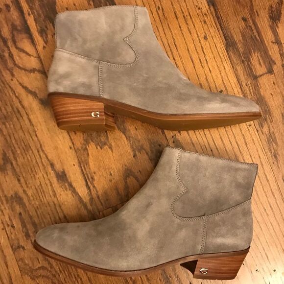 Coach Dannie Bootie Gray Suede Size 9.5 - Picture 2 of 11